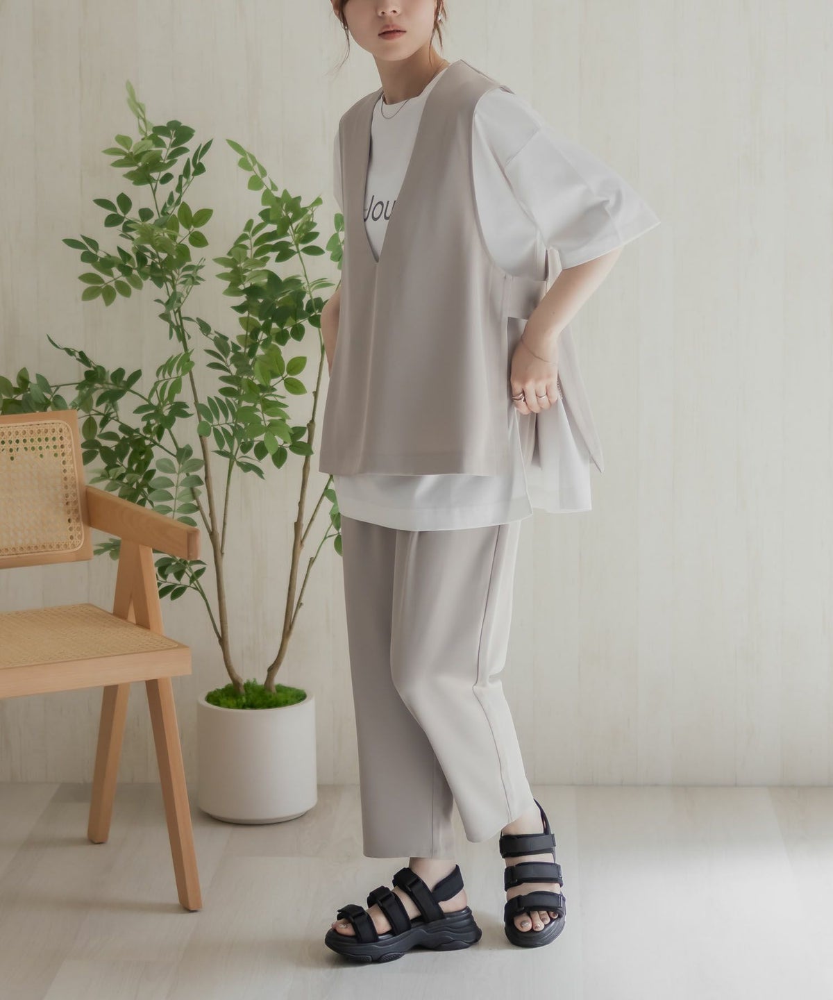 HusHusH 冷感ノーカラージレ レディース