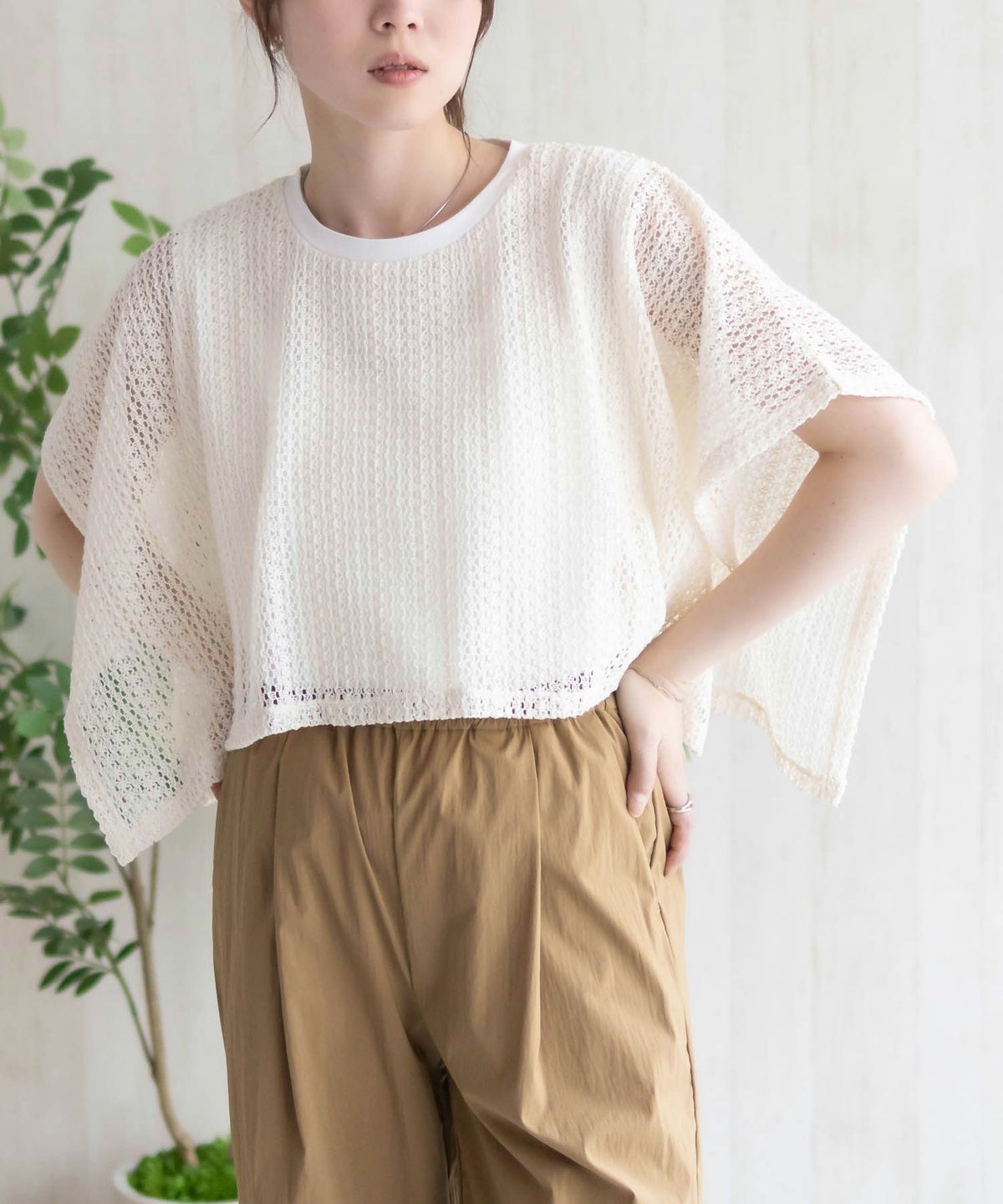 HusHusH ケープ調Tシャツ レディース ネコポス 対応商品