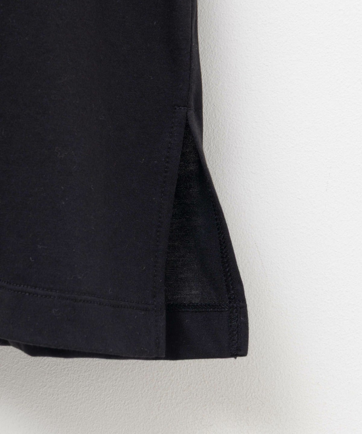 HusHusH ケープ調Tシャツ レディース ネコポス 対応商品