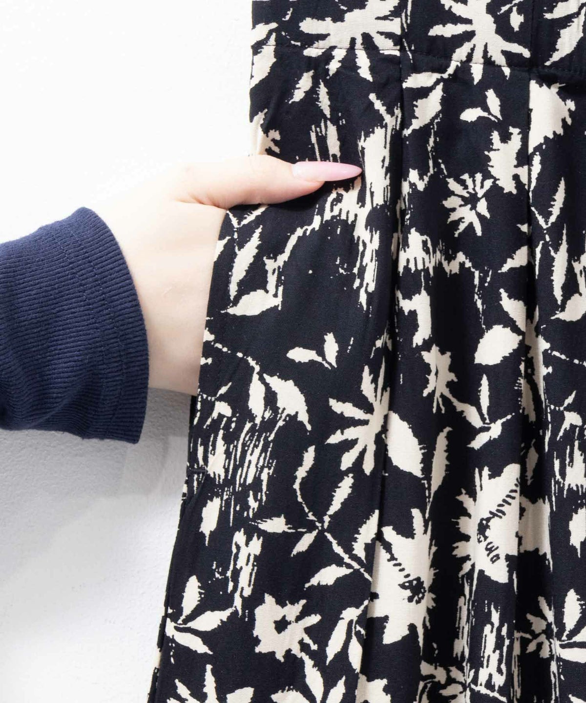 Howdy Marie インドファブリック 総柄ワイドパンツ レディース