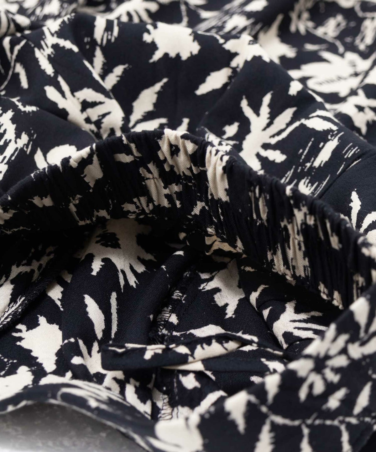 Howdy Marie インドファブリック 総柄ワイドパンツ レディース