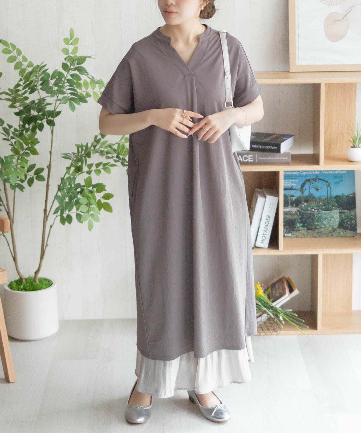 nAvy SARARI スキッパーロングワンピース レディース