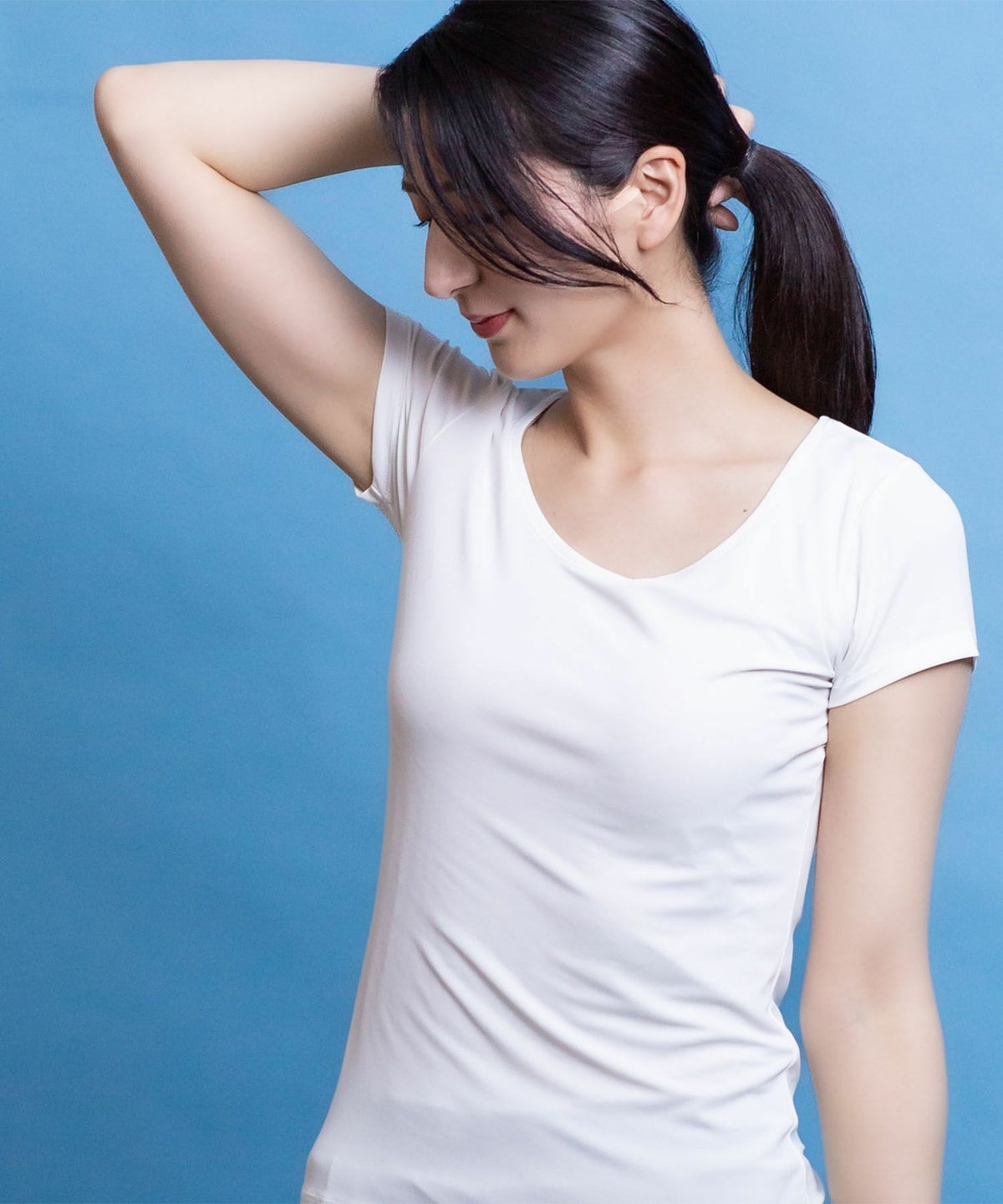 nAvy SARARI Uネック半袖インナー レディース ネコポス 対応商品