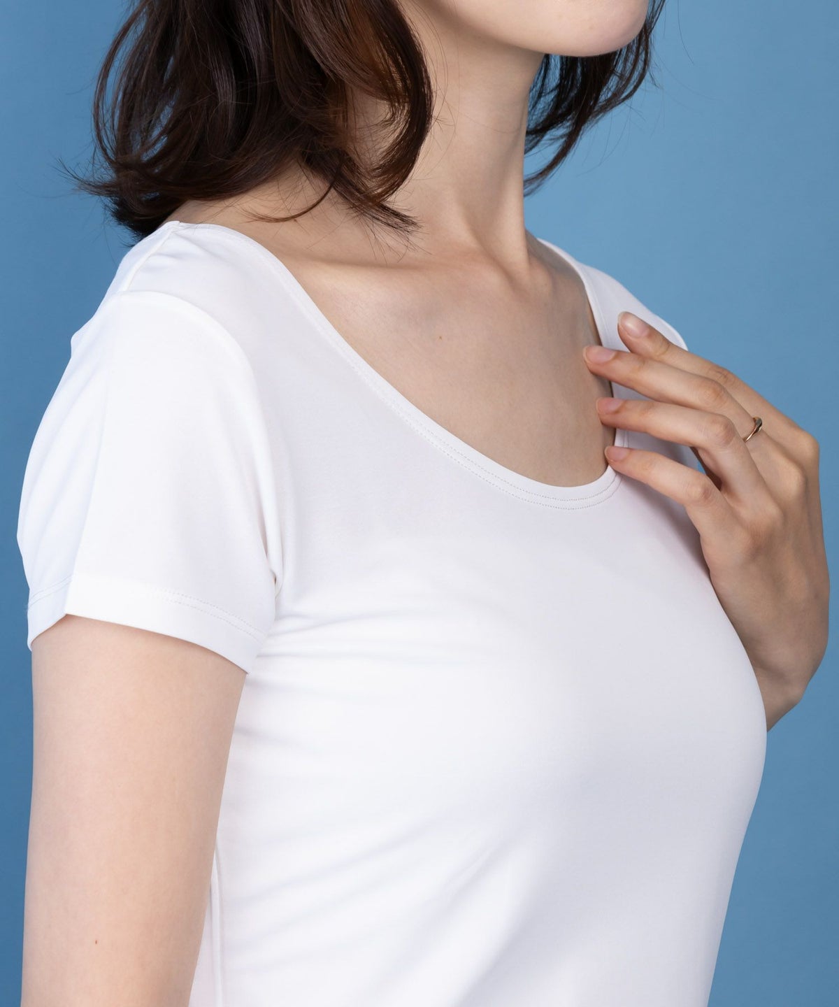 nAvy SARARI Uネック半袖インナー レディース ネコポス 対応商品