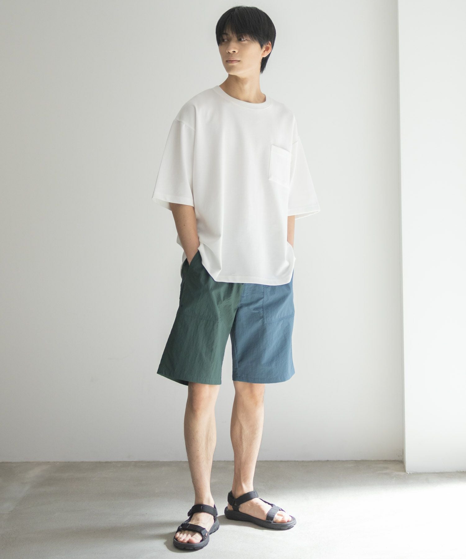 NAVY アクティブショートパンツ メンズ