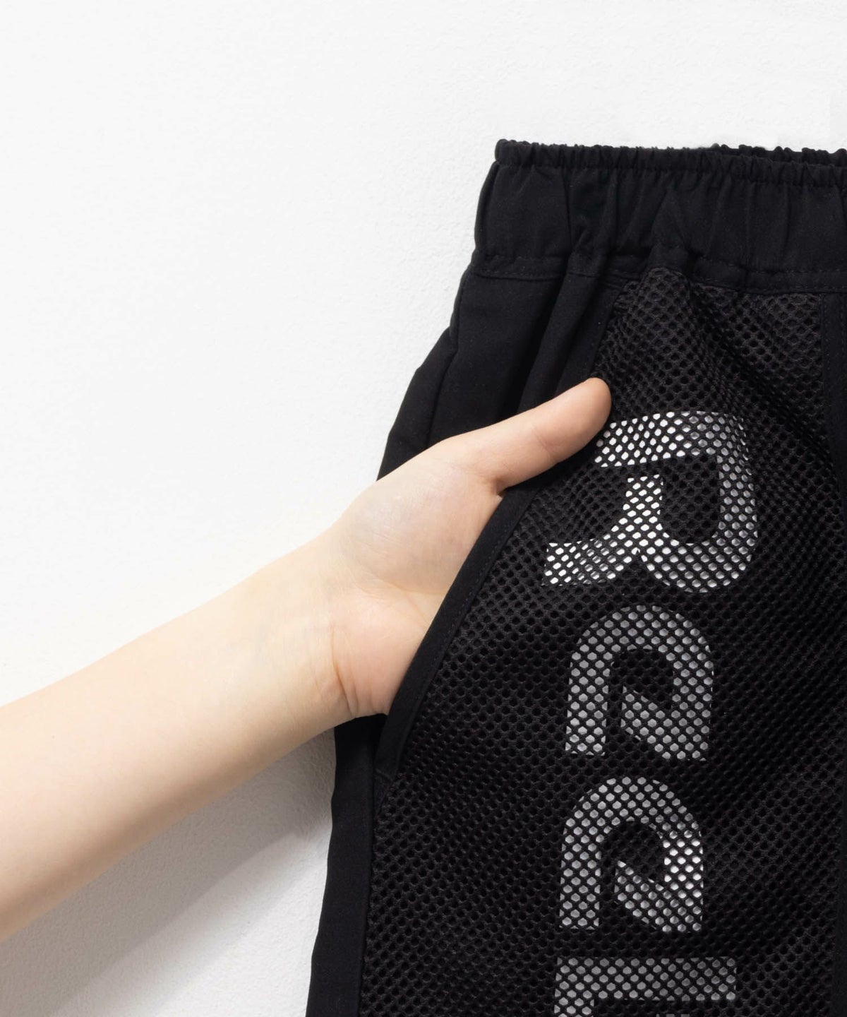 Reebok メッシュポケットショートパンツ メンズ