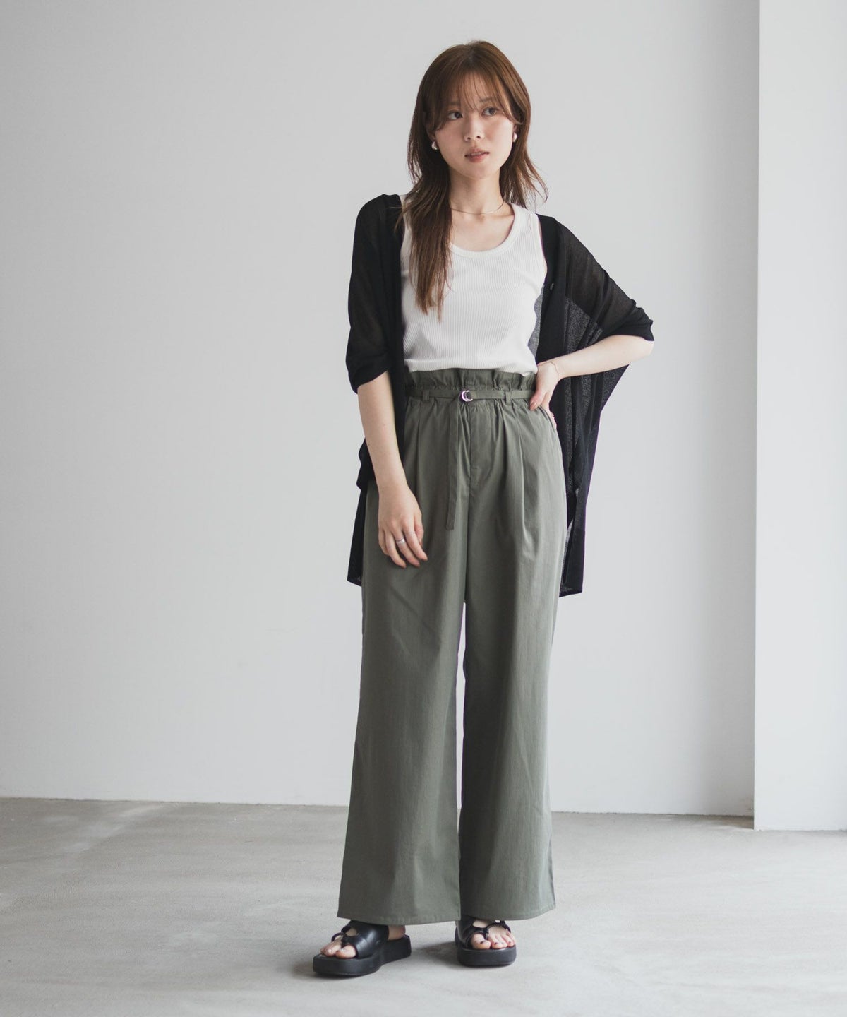 nAvy SARARI ベルト付きハイウエストパンツ レディース