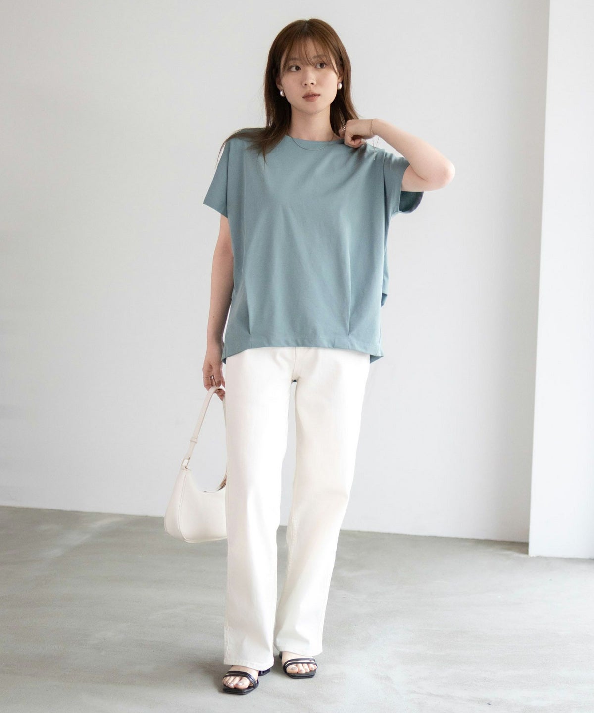 nAvy SARARI 裾切替プルオーバー レディース ネコポス 対応商品