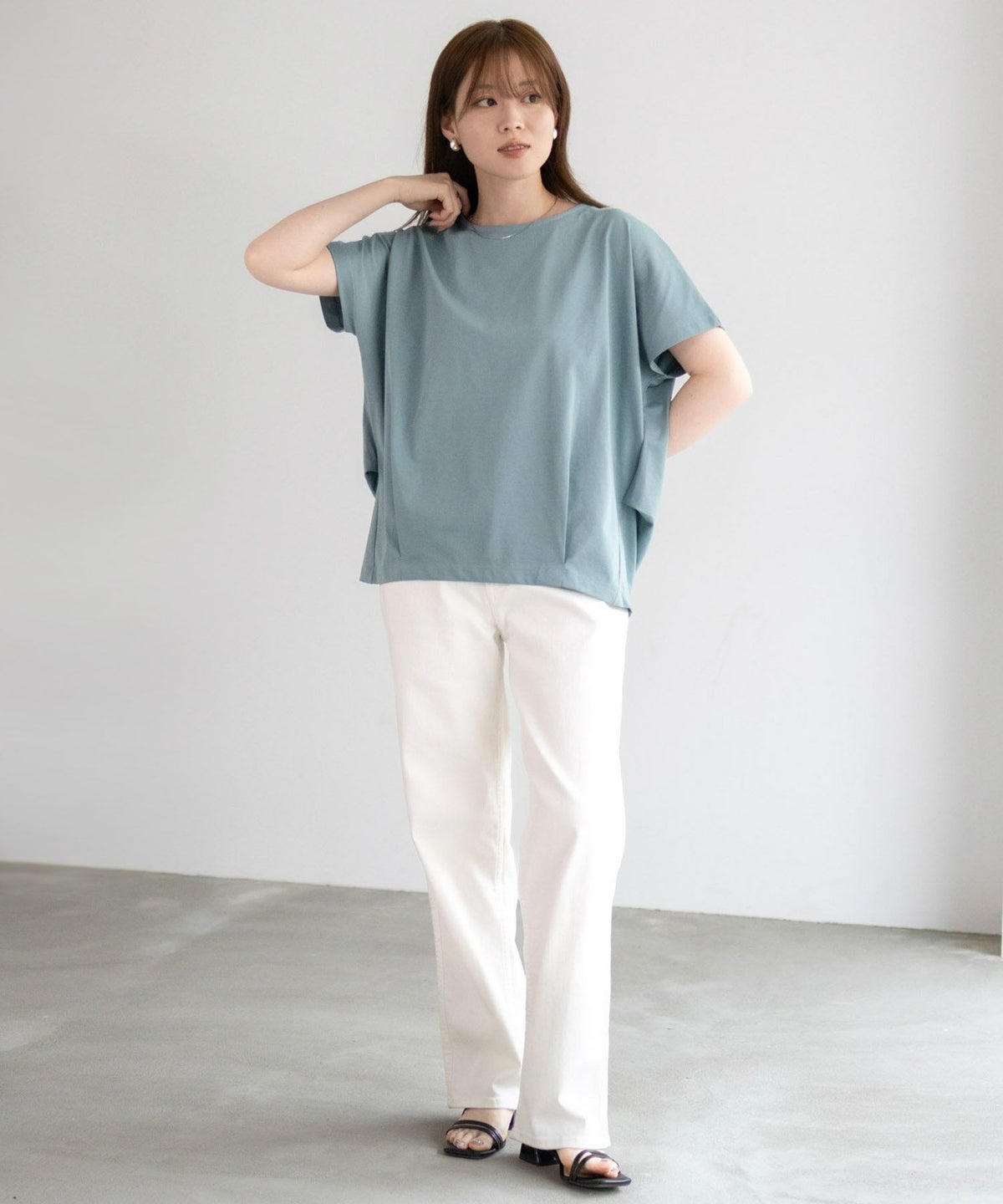 nAvy SARARI 裾切替プルオーバー レディース ネコポス 対応商品