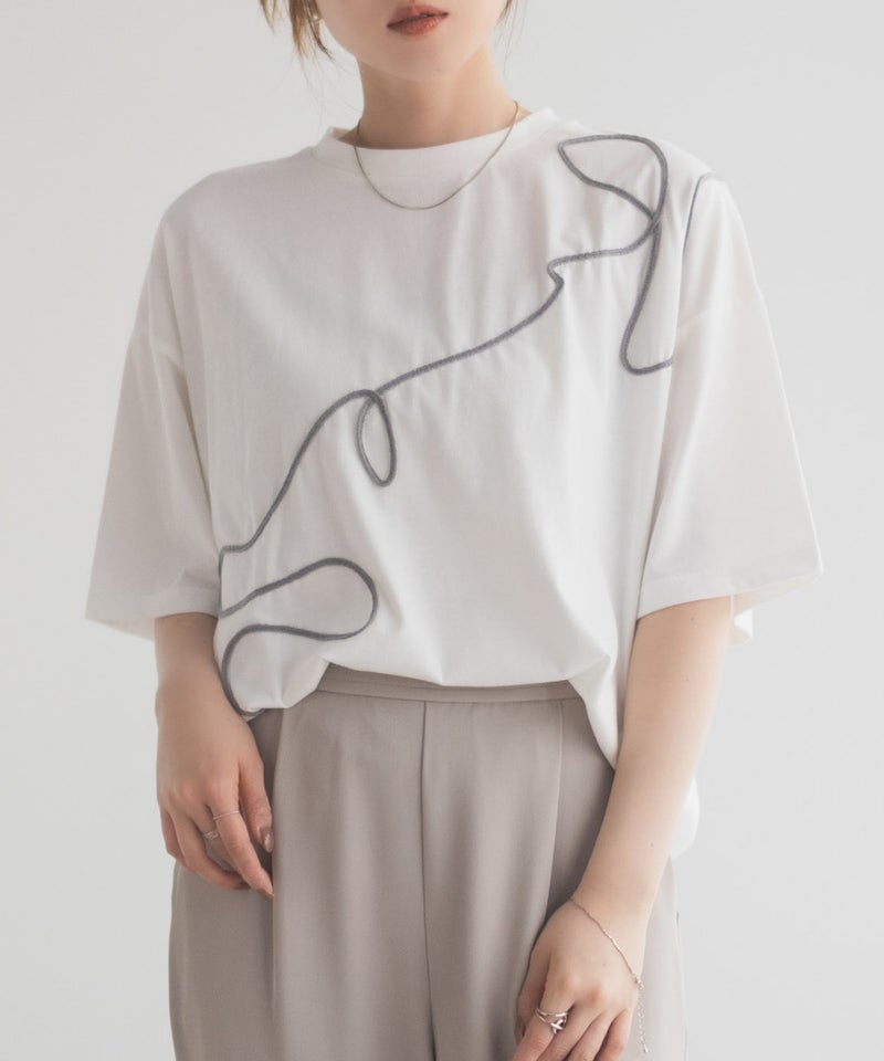 HusHusH コード刺繍Tシャツ レディース メール便 対応商品商品画像-2