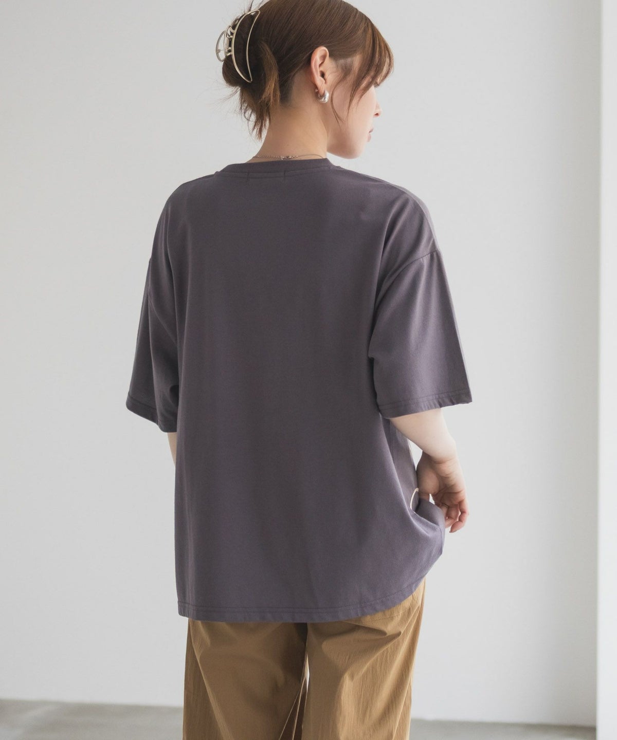 HusHusH コード刺繍Tシャツ レディース ネコポス 対応商品