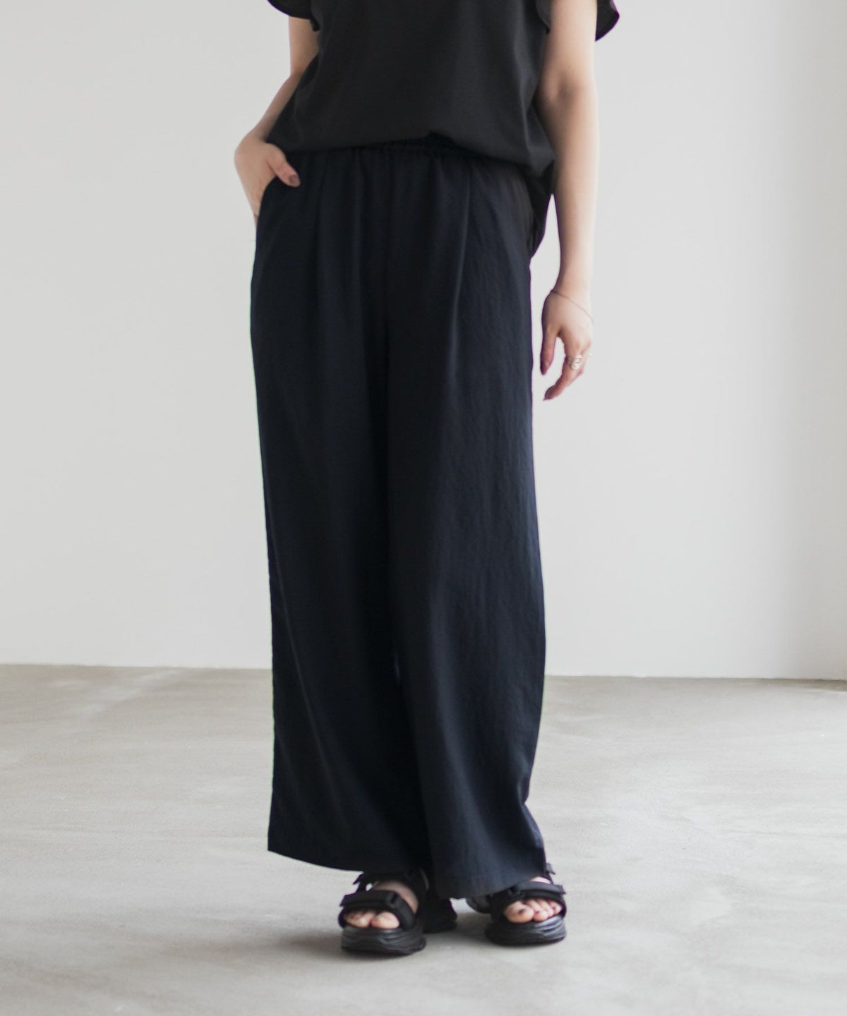 HusHusH ワイドパンツ レディース