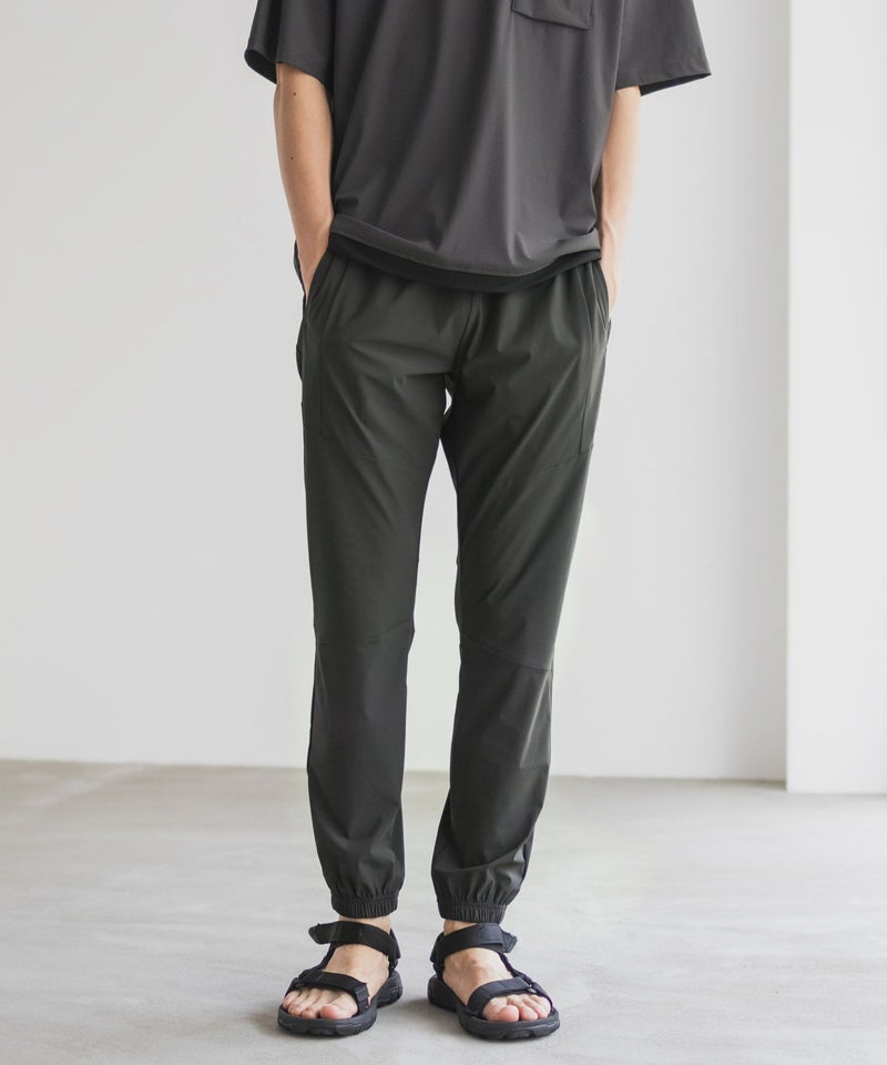NAVY  SARARI 極冷ジョガーパンツ メンズ商品画像-12