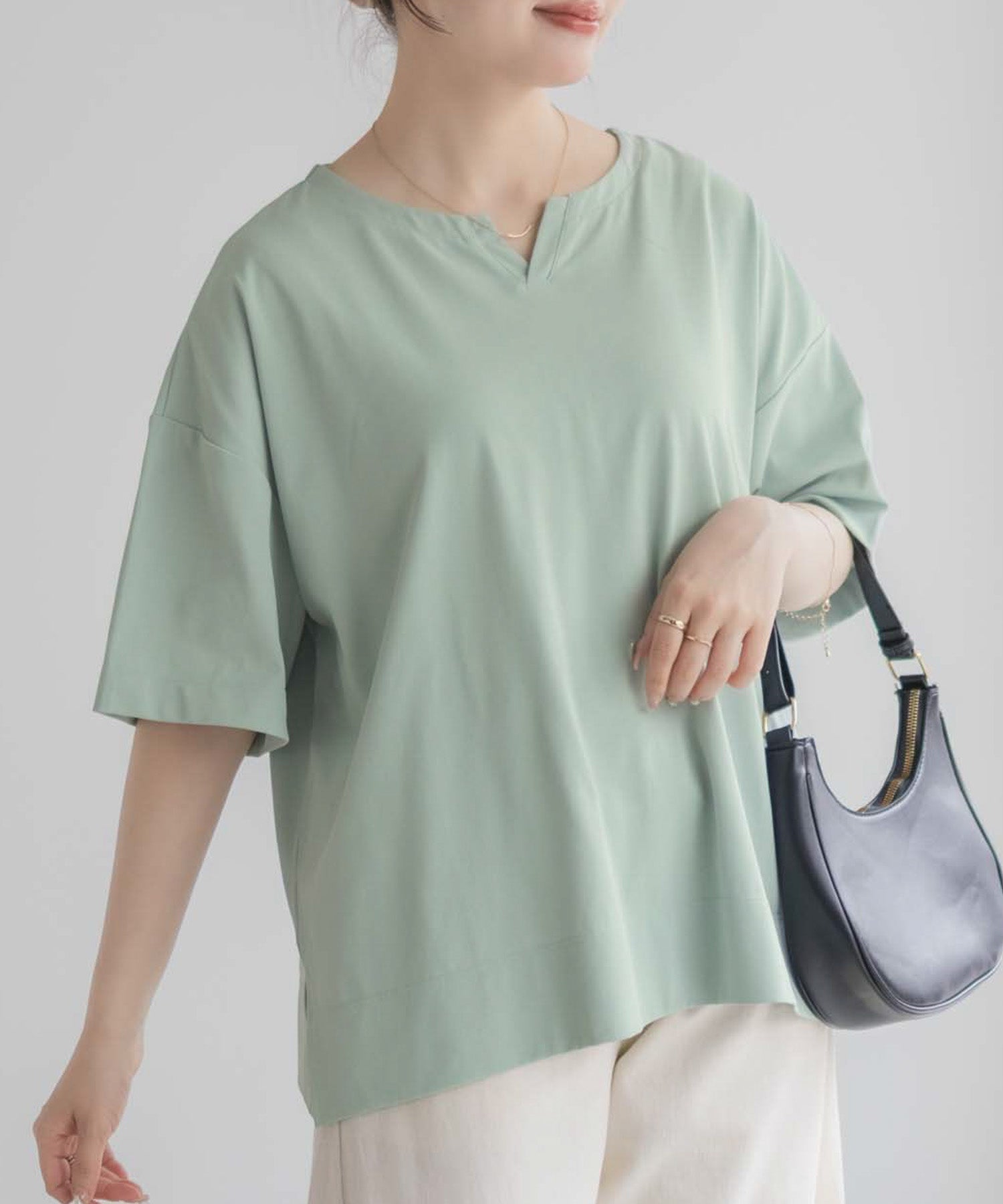 nAvy エブリーT 汗じみ軽減 キーネックTシャツ レディース