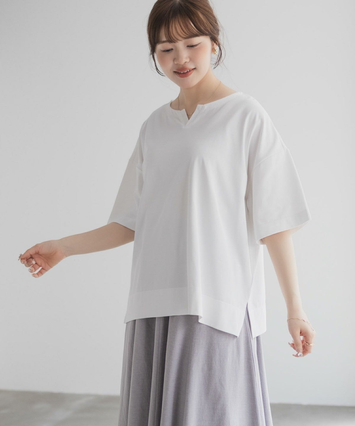 nAvy エブリーT 汗じみ軽減 キーネックTシャツ レディース ネコポス 対応商品