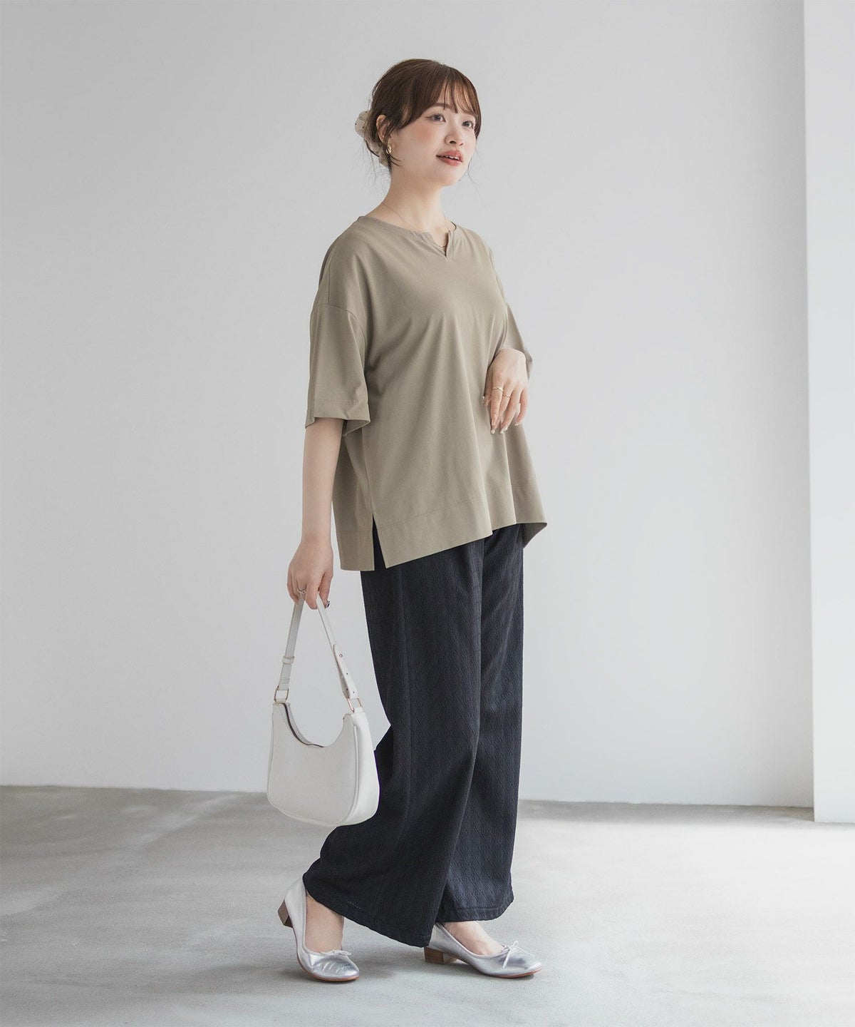 nAvy エブリーT 汗じみ軽減 キーネックTシャツ レディース ネコポス 対応商品