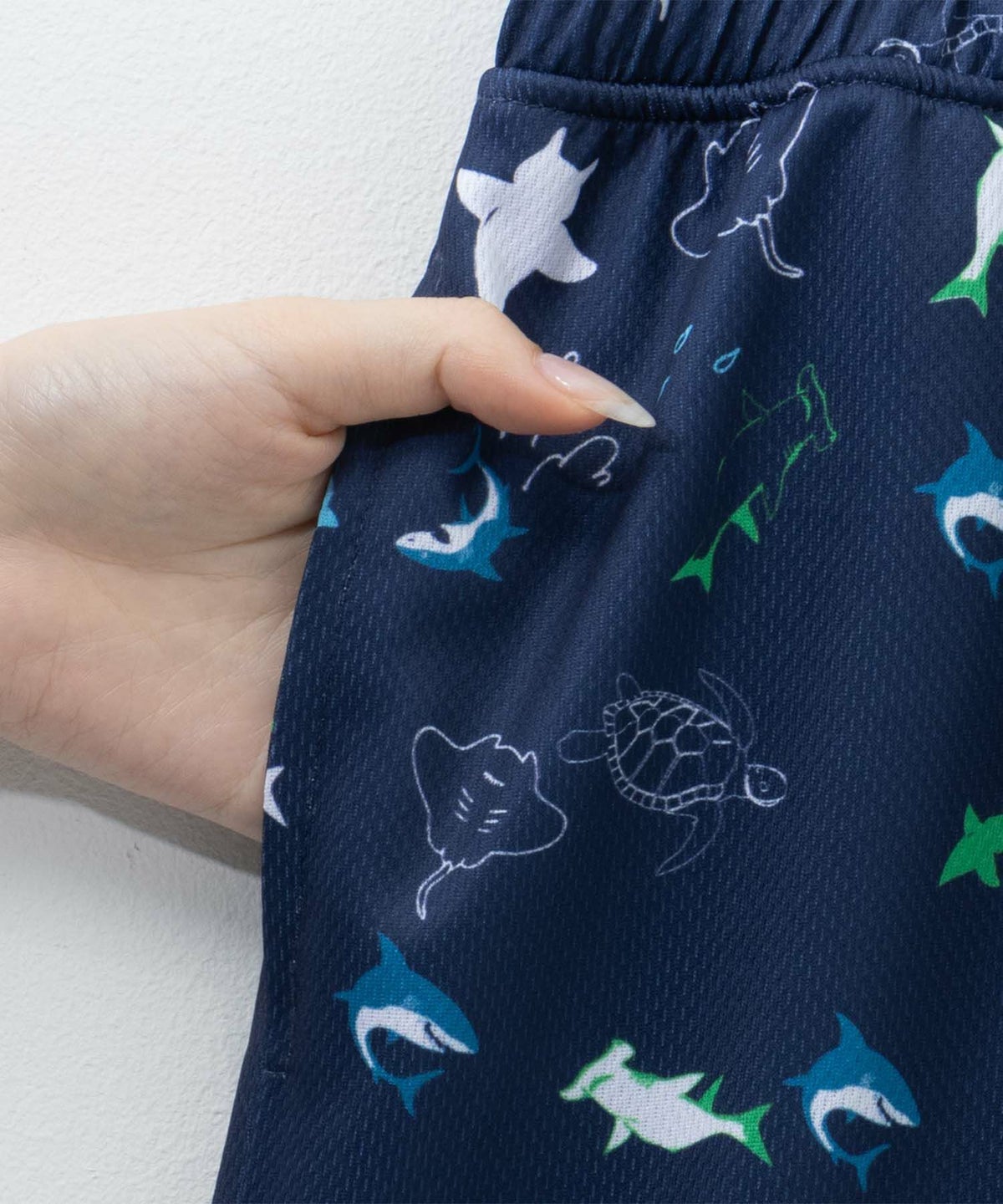 NAVY 海の生き物柄ショートパンツ キッズ