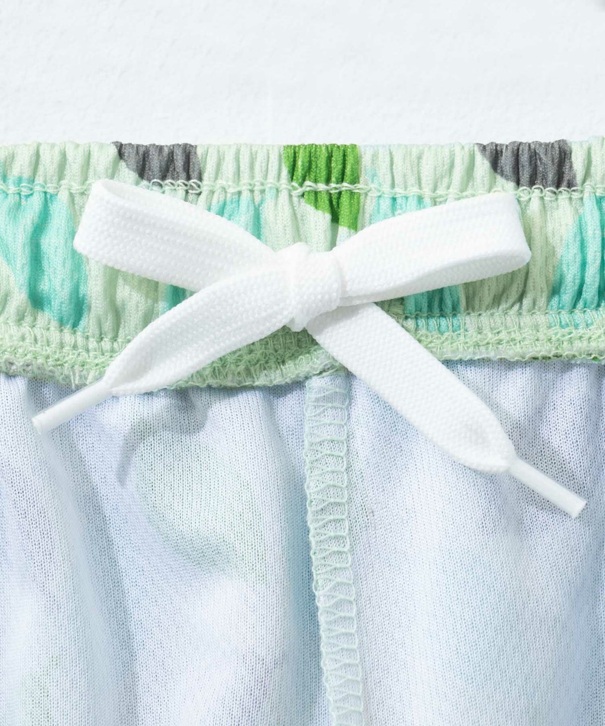 NAVY リーフ柄ショートパンツ キッズ