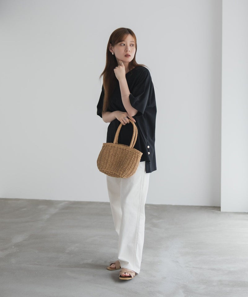 nAvy  裾ボタンオーバーTシャツ レディース メール便 対応商品商品画像-9