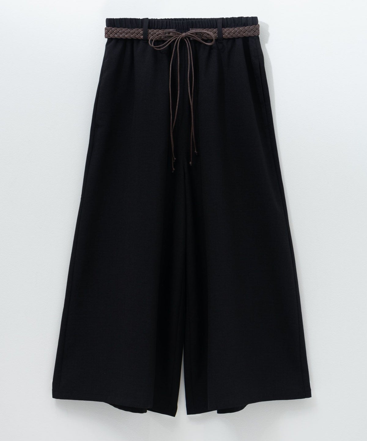 nAvy ベルト付きワイドクロップドパンツ レディース