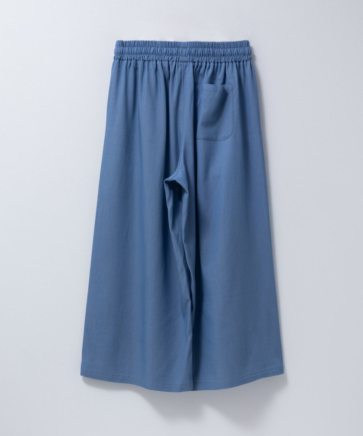 nAvy イージークロップドパンツ レディース