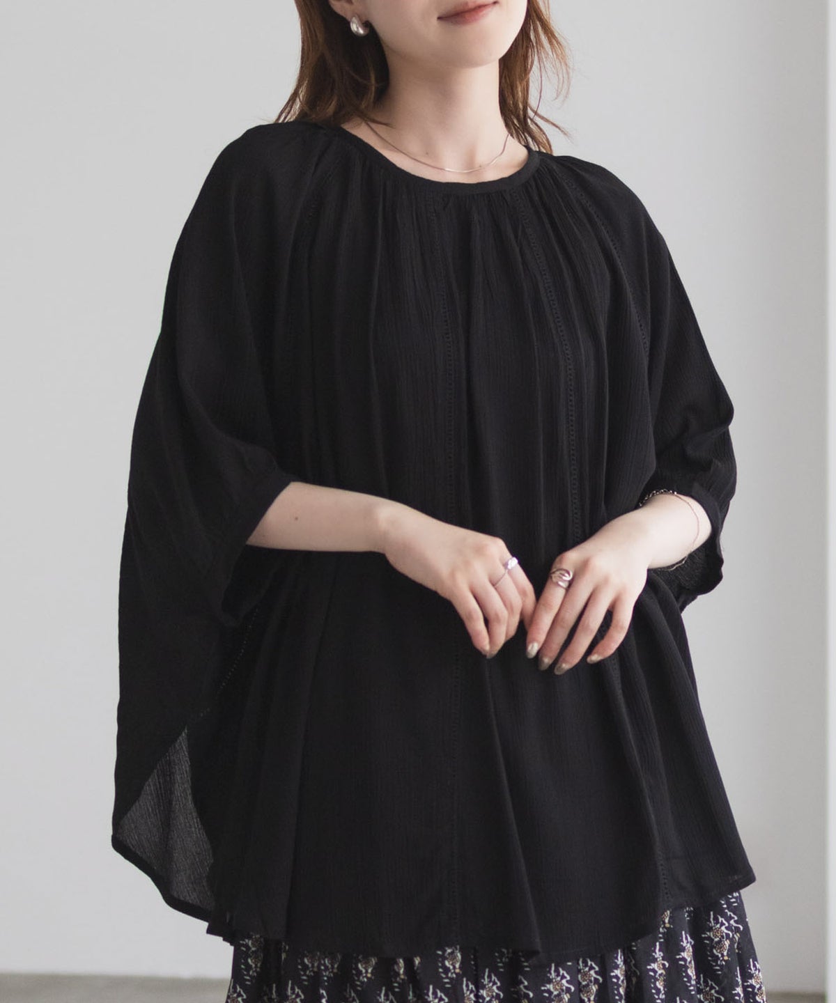 Howdy Marie インドファブリック ハシゴレースドルマンプルオーバー レディース