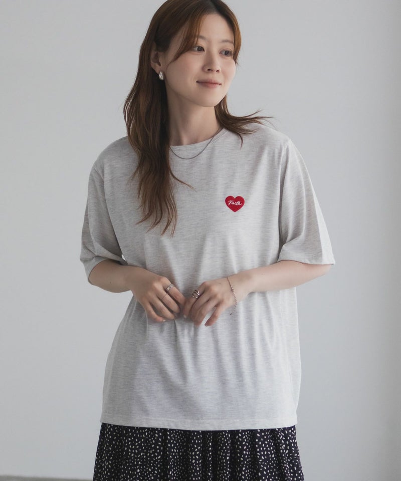 T-GRAPHICS  ハート刺繍Tシャツ レディース メール便 対応商品商品画像-4