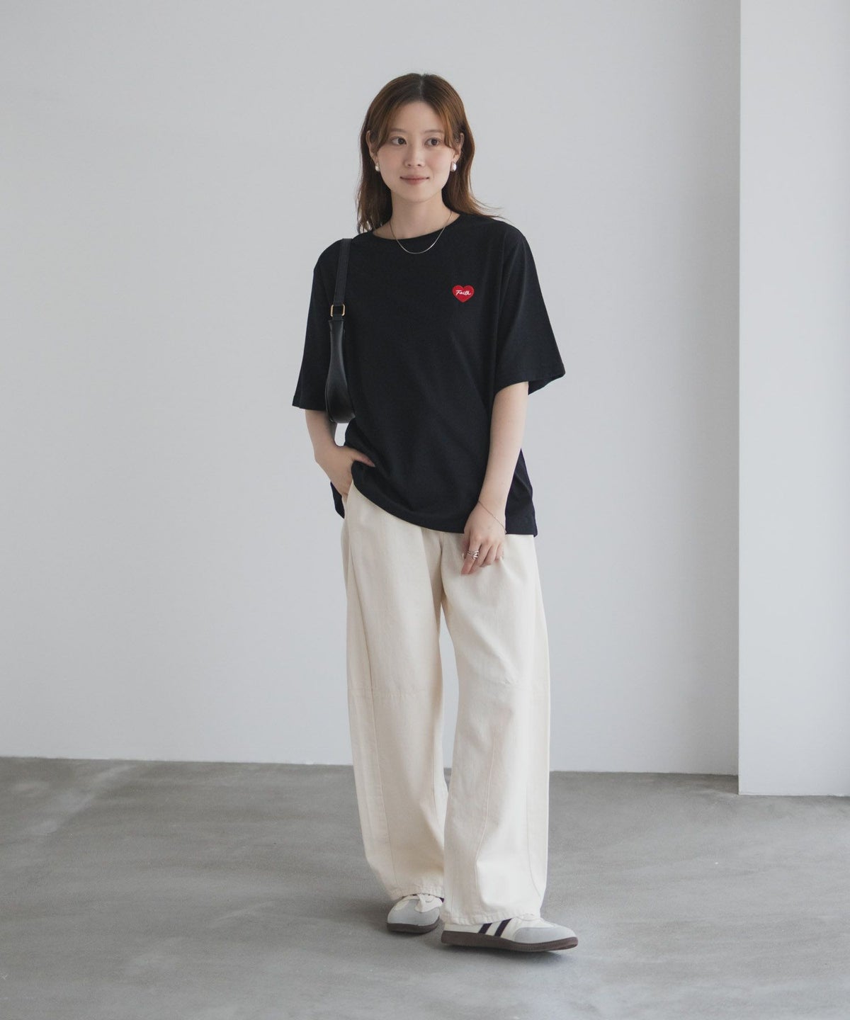 T-GRAPHICS ハート刺繍Tシャツ レディース ネコポス 対応商品