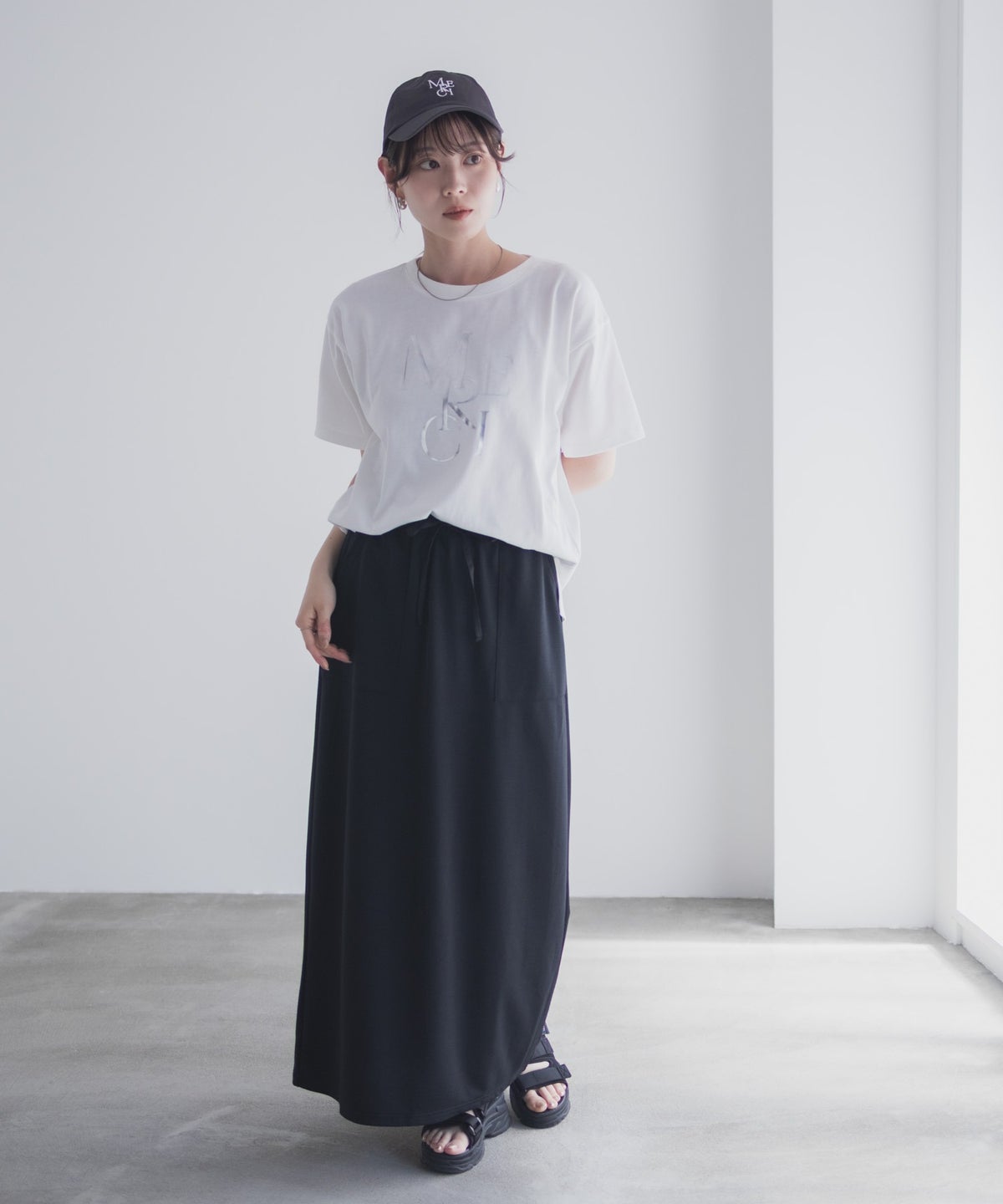 Idnes MERCI箔プリントTシャツ レディース ネコポス 対応商品