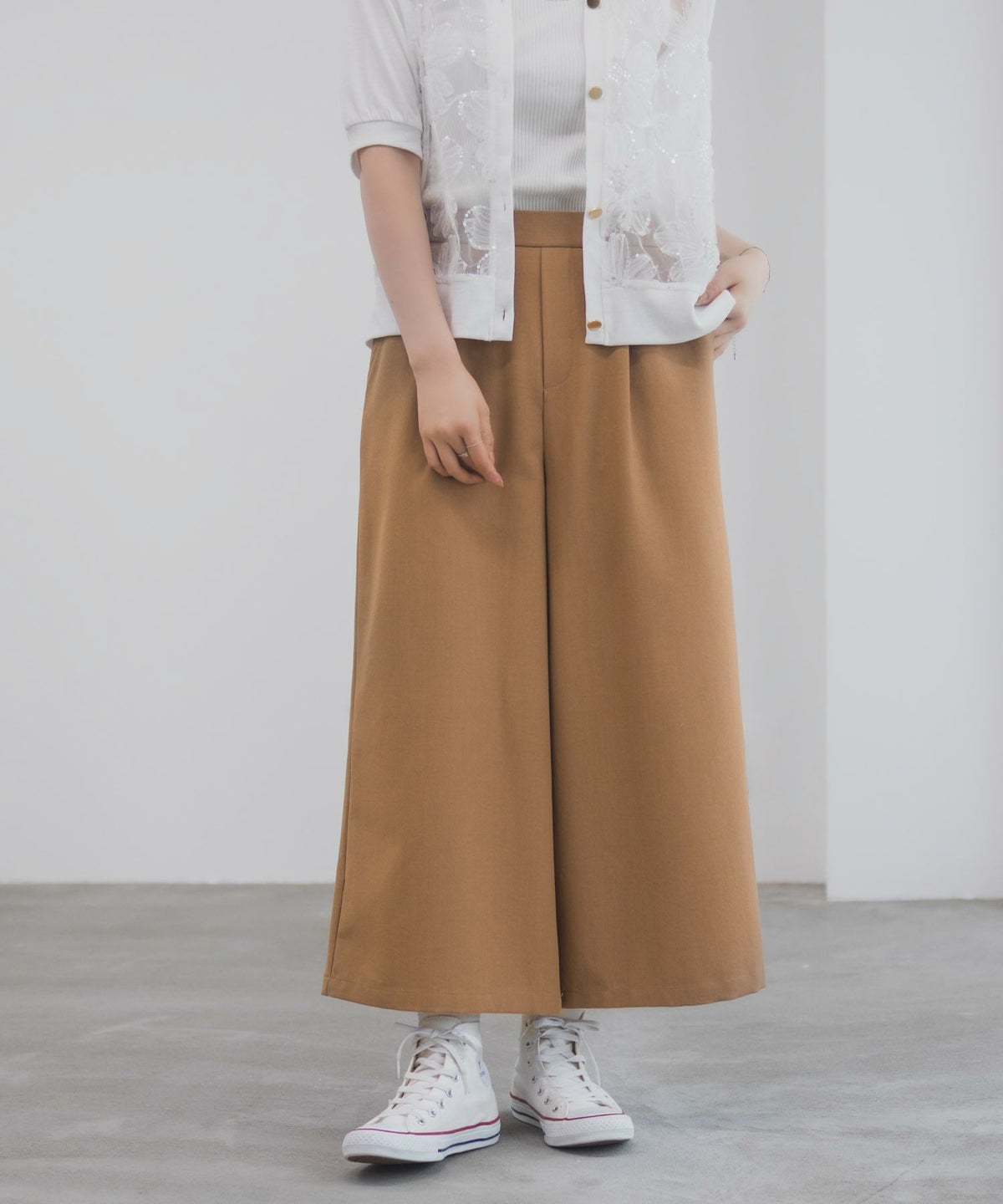 Idnes 釦付きワイドクロップドパンツ レディース