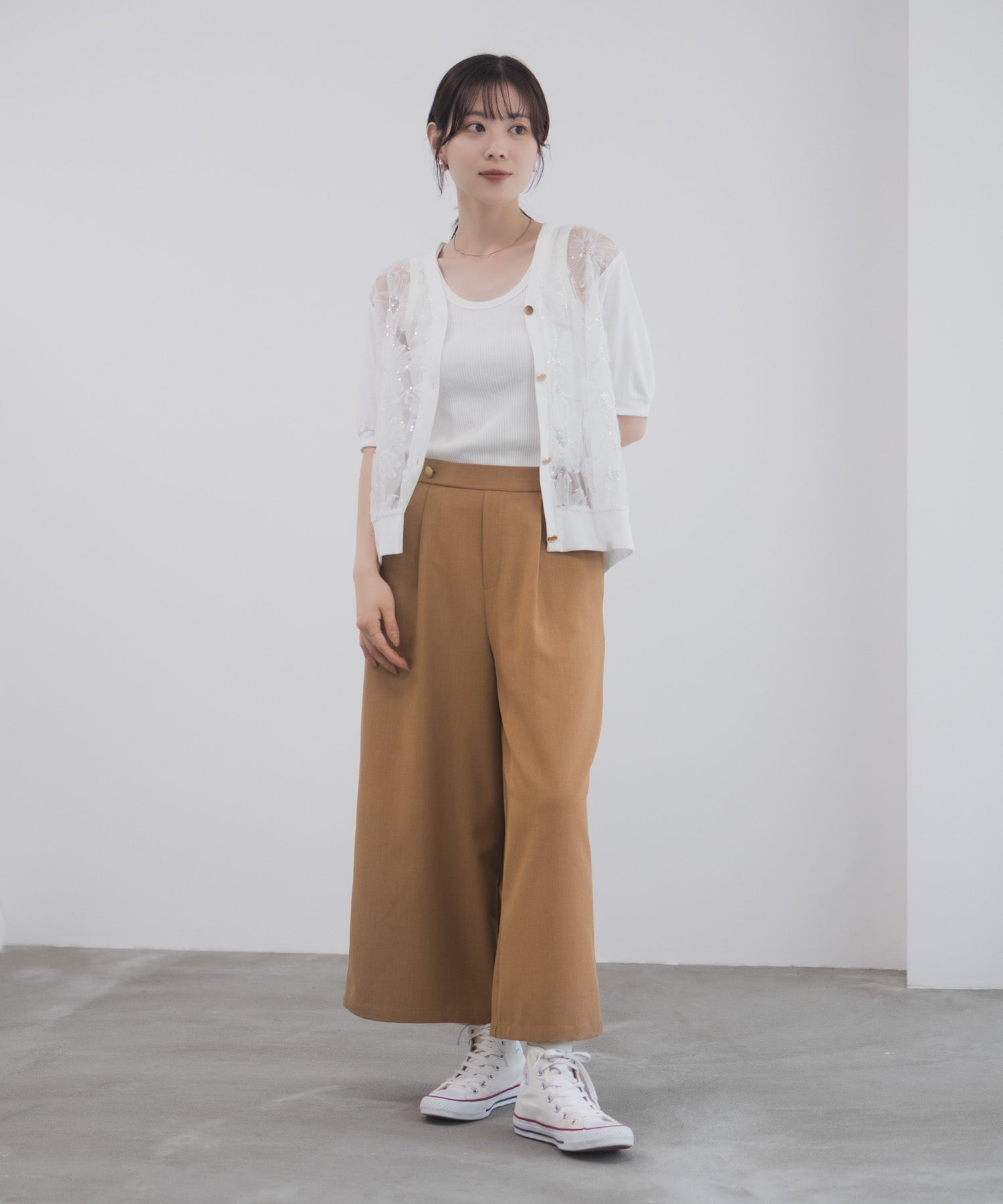 Idnes 釦付きワイドクロップドパンツ レディース