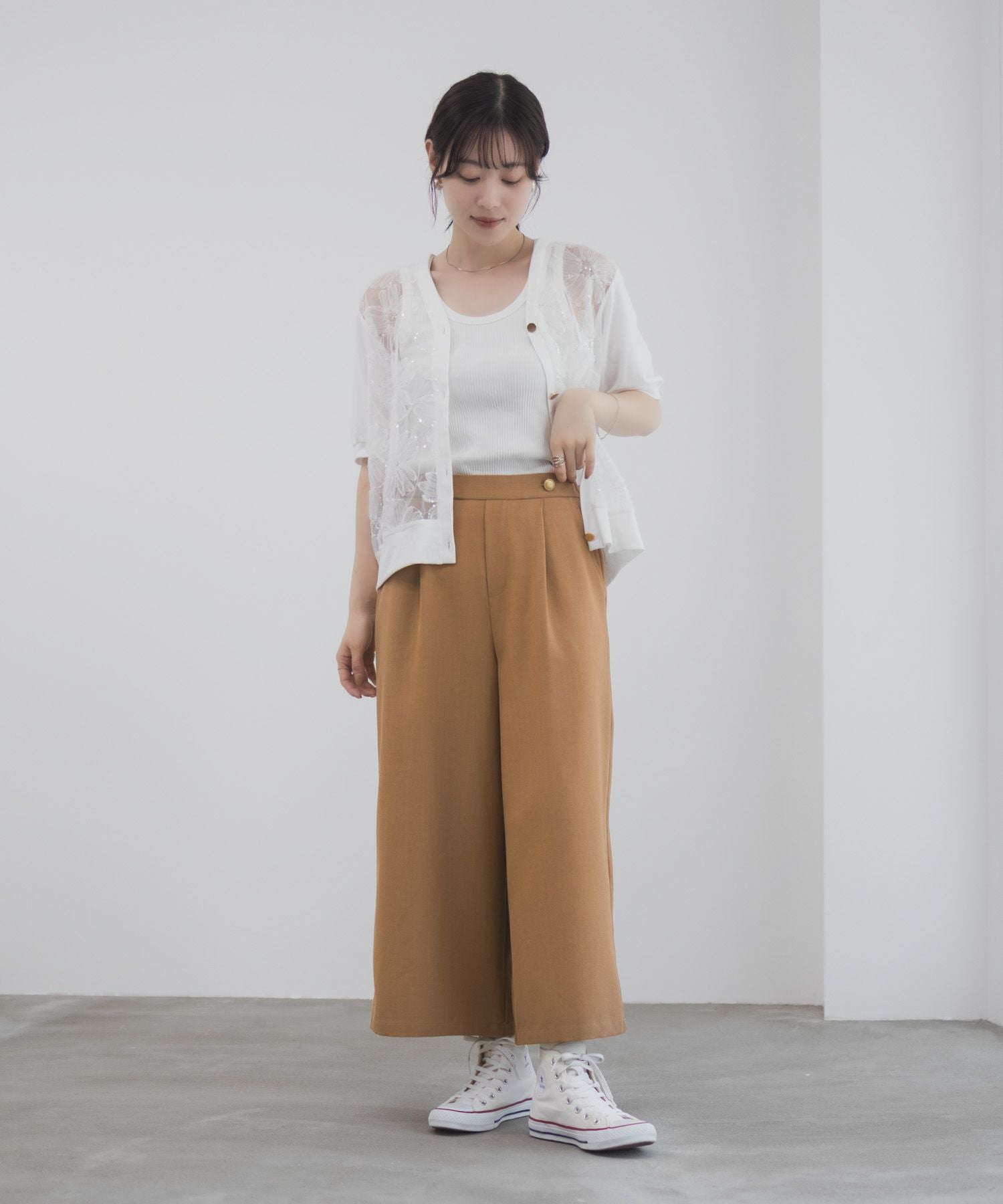 Idnes 釦付きワイドクロップドパンツ レディース