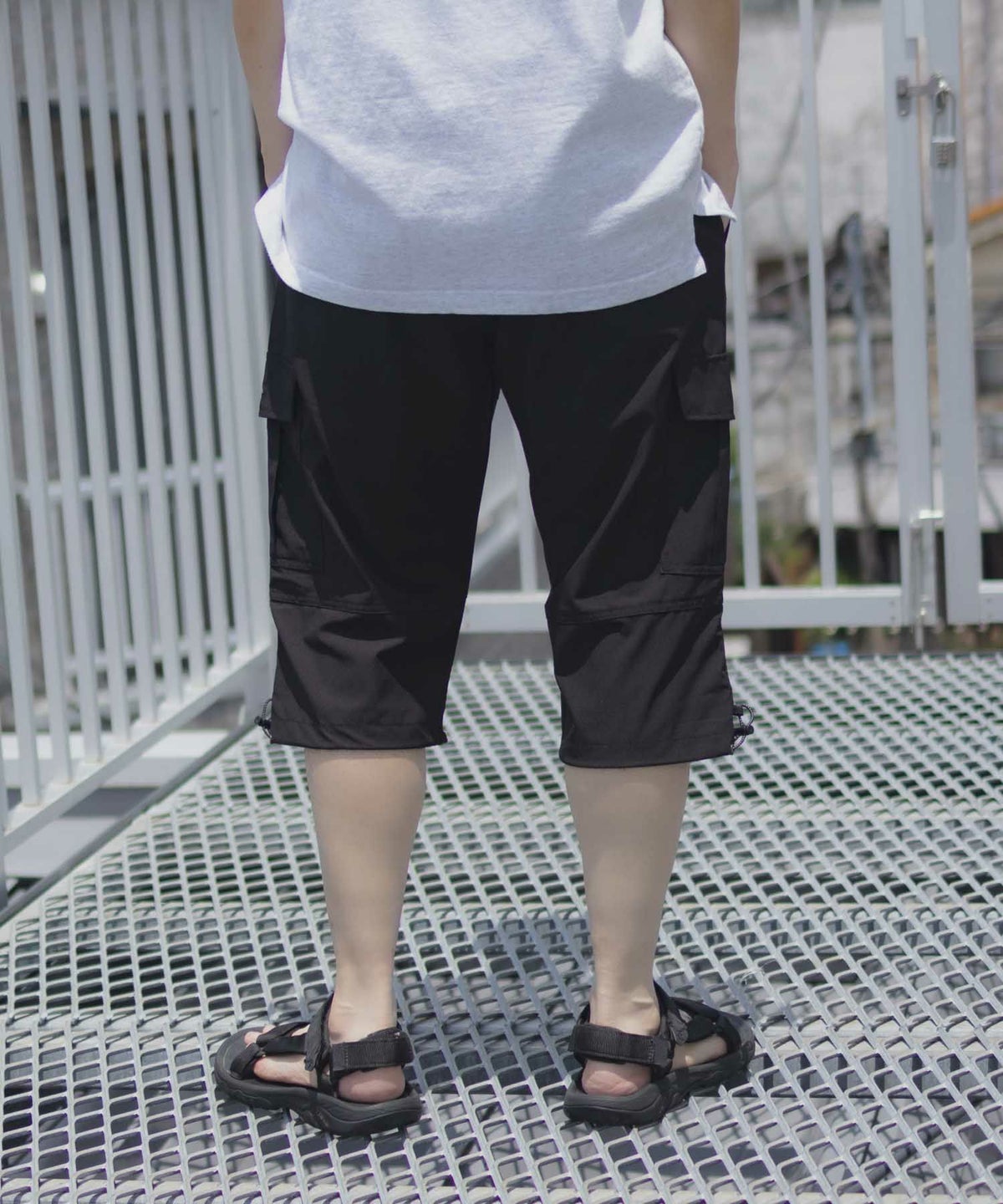 OUTDOOR PRODUCTS ポリリップストレッチカーゴクロップドパンツ メンズ