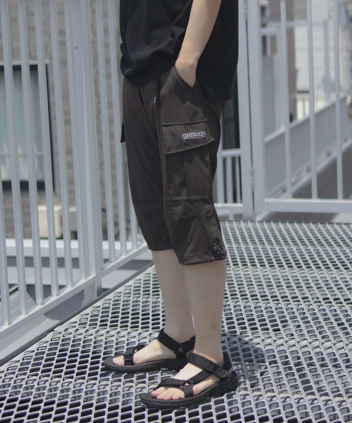 OUTDOOR PRODUCTS ポリリップストレッチカーゴクロップドパンツ メンズ