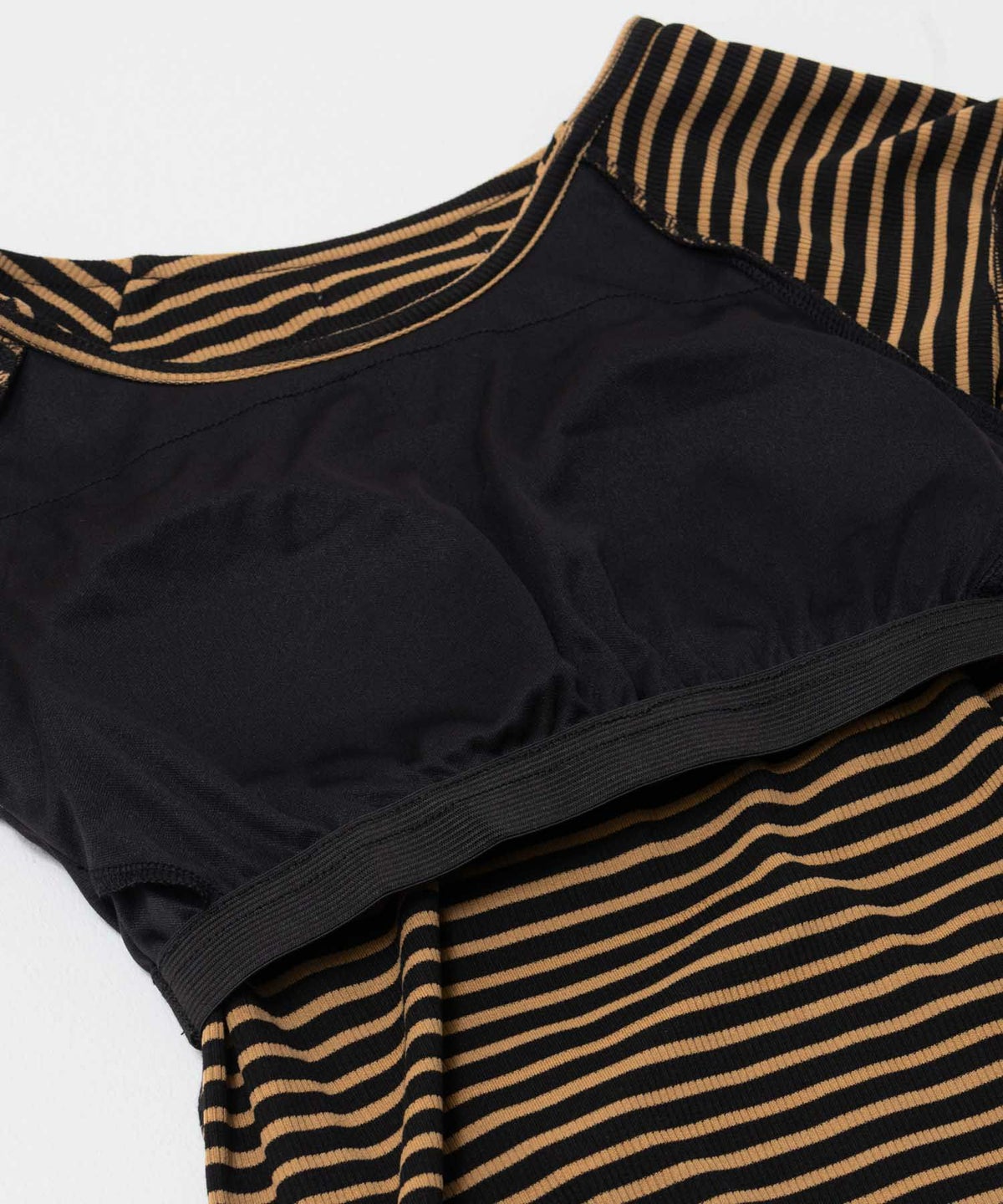 milli de l'air テレコカップ付き半袖トップス レディース