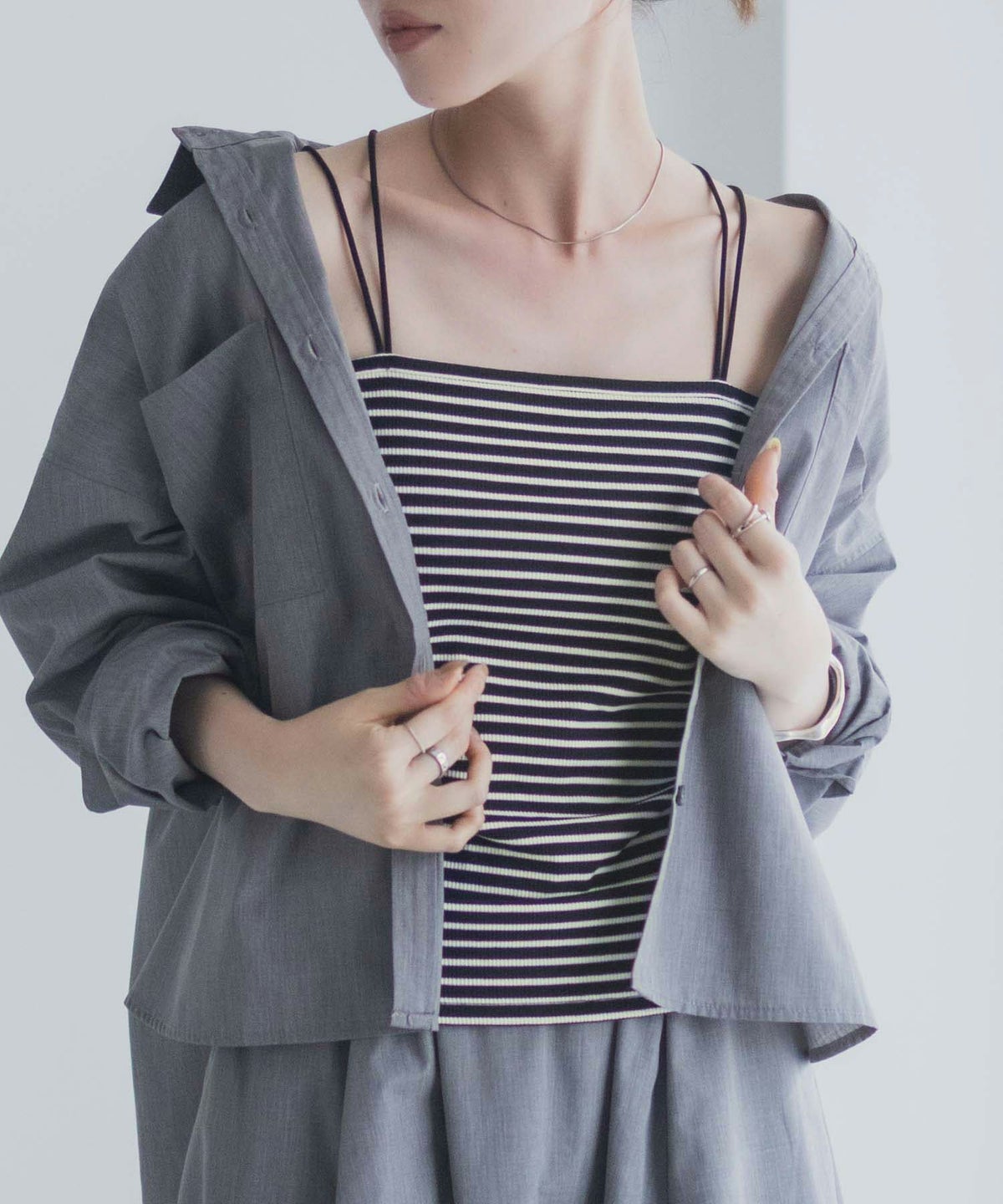 milli de l'air バックストラップカップ付きキャミソール レディース