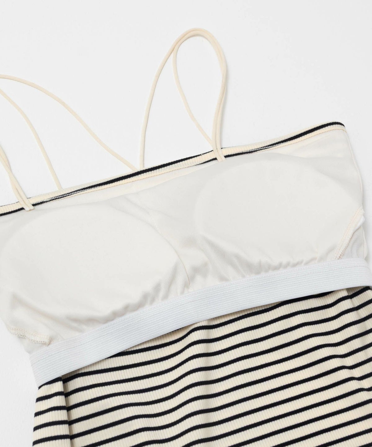 milli de l'air バックストラップカップ付きキャミソール レディース