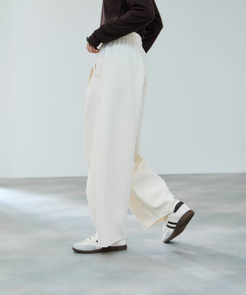 milli de l'air ポンチ素材 リラックスカーブパンツ レディース商品画像-5