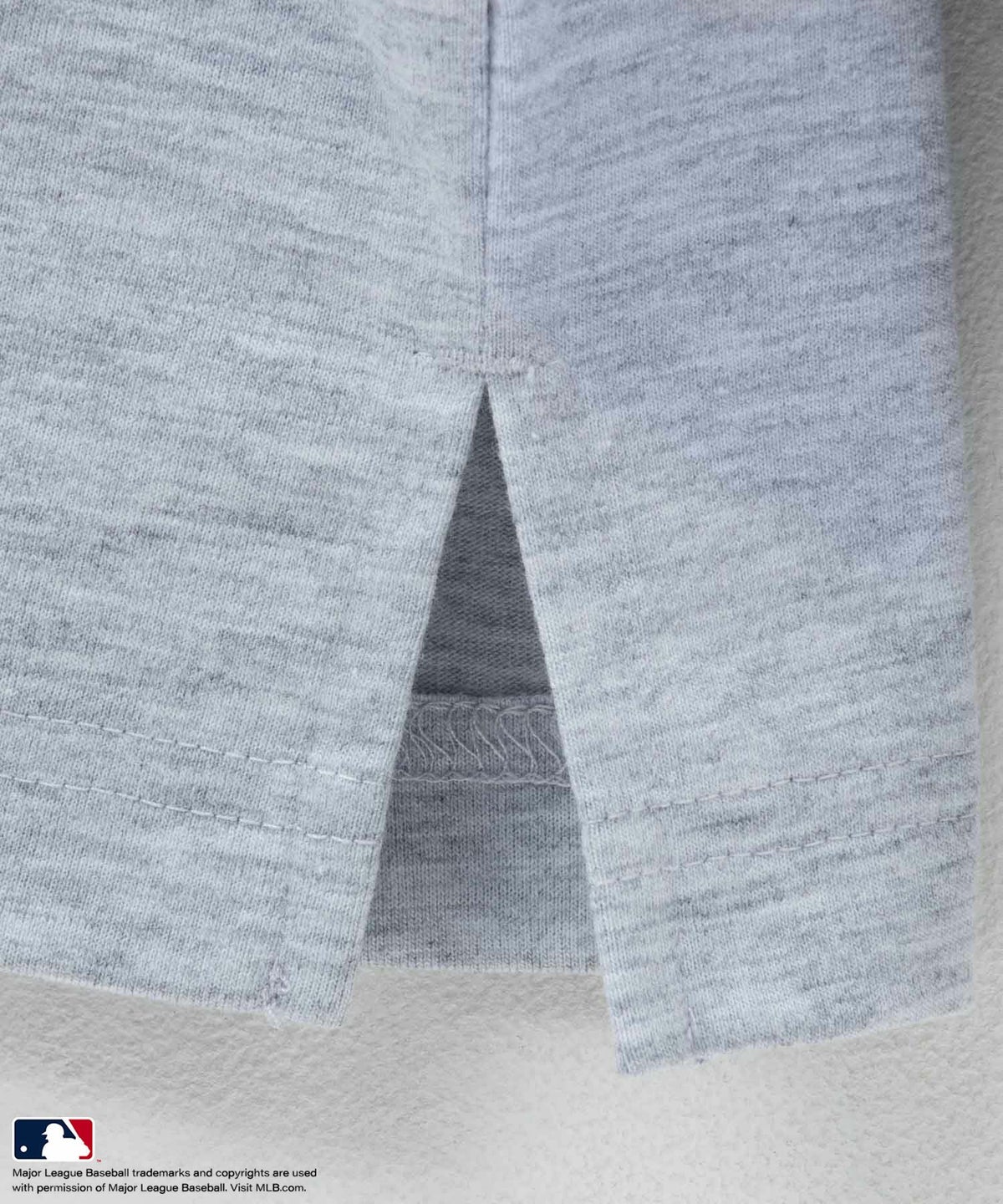 MLB バックアーチロングスリーブTシャツ メンズ