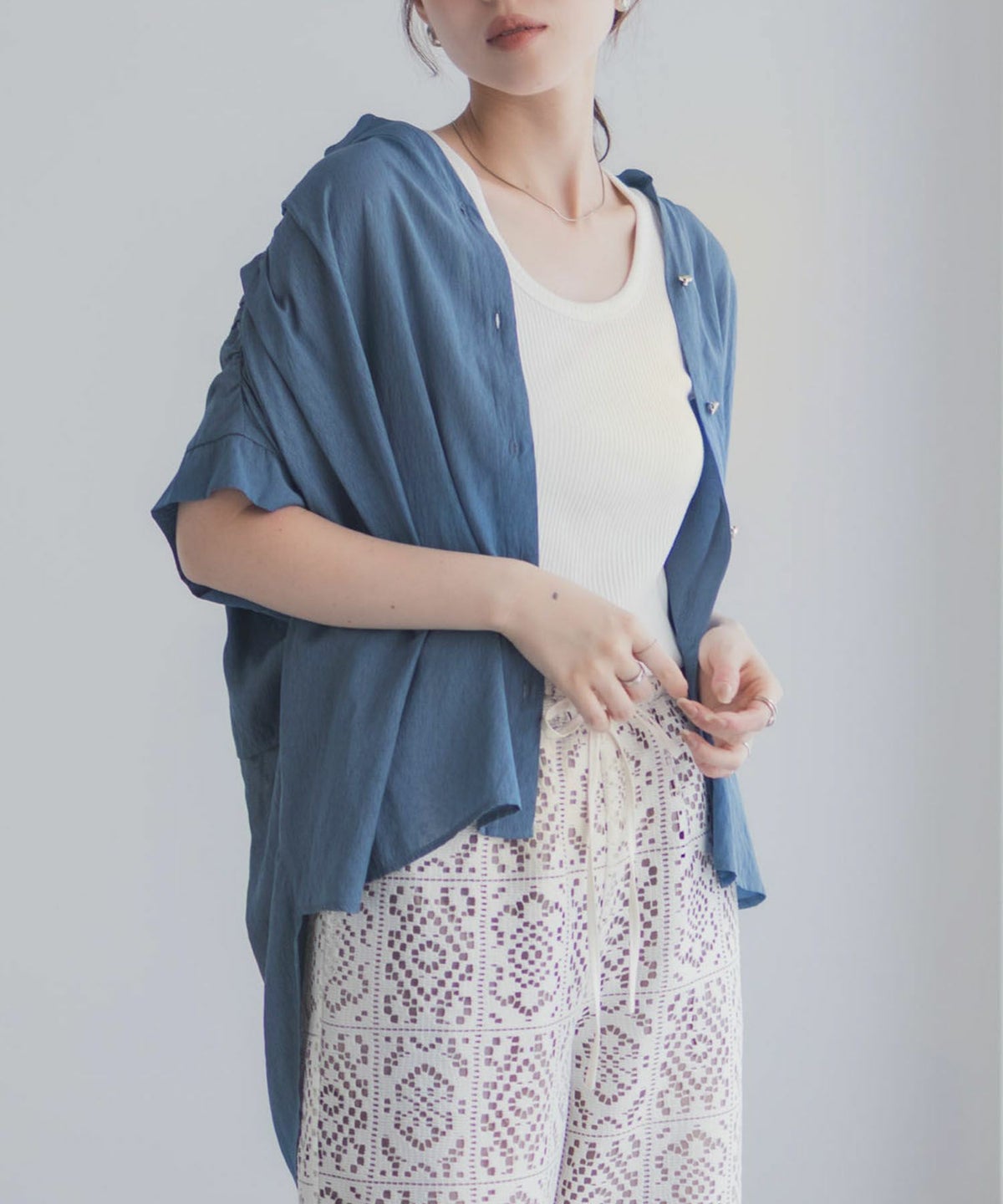 Idnes スキッパーシアーブラウス レディース