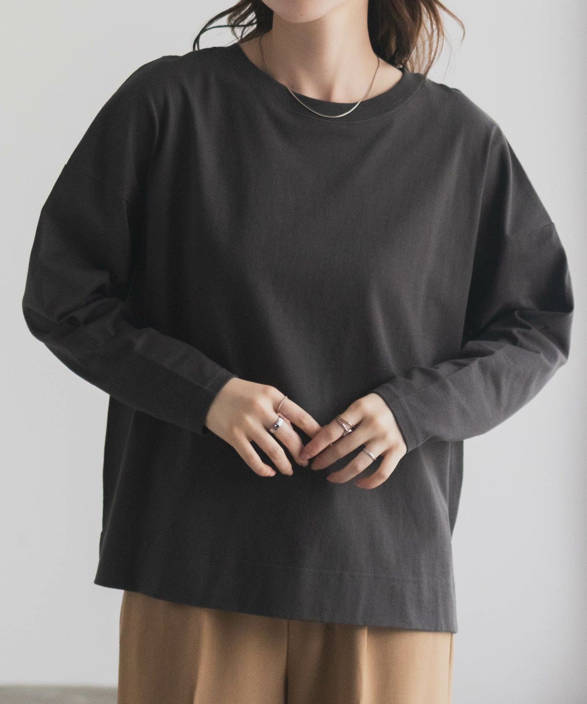 nAvy エブリーT 裾スリット長袖Tシャツ レディース ネコポス 対応商品