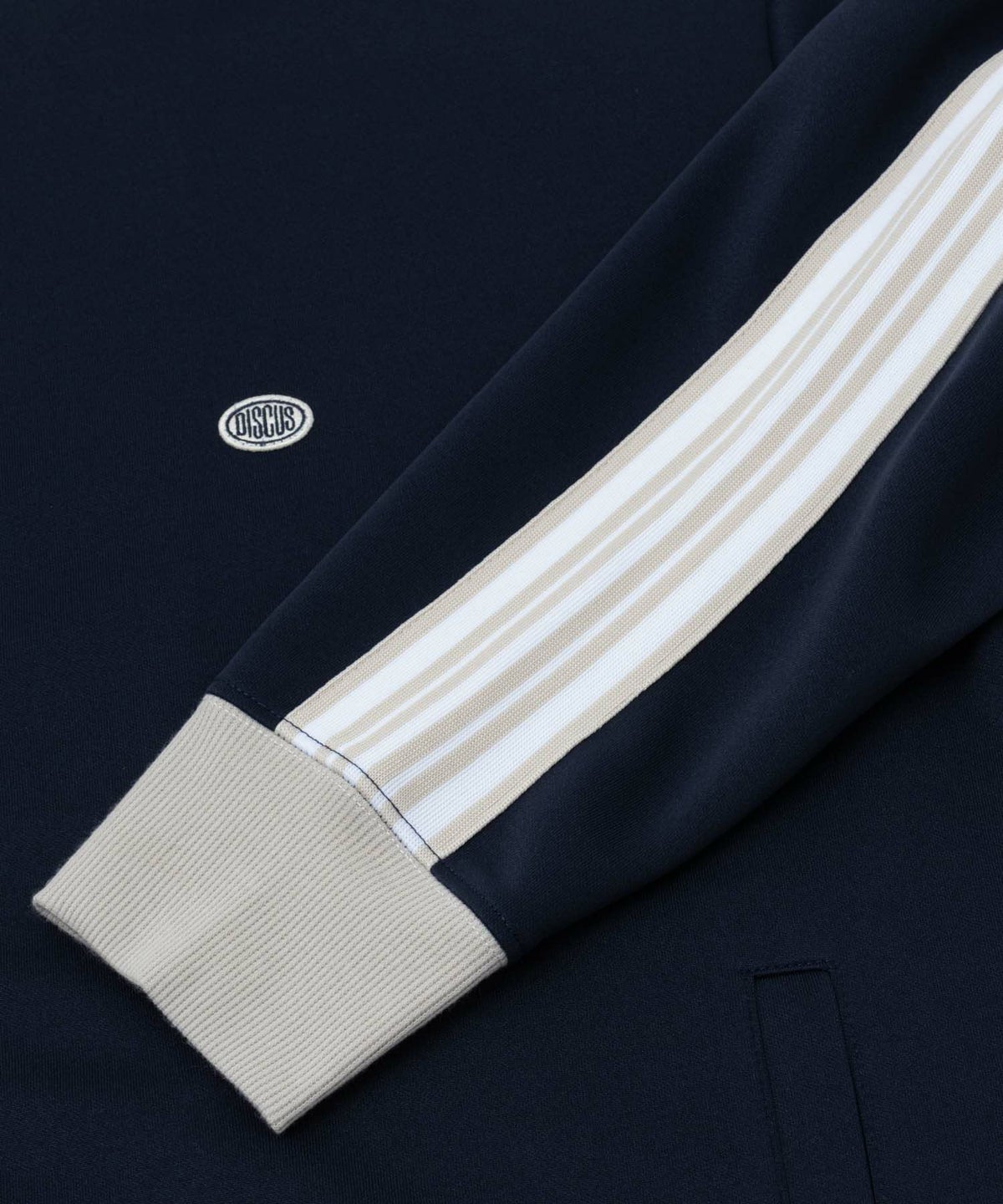 DISCUS ポンチ素材 ワンポイントトラックジャケット メンズ