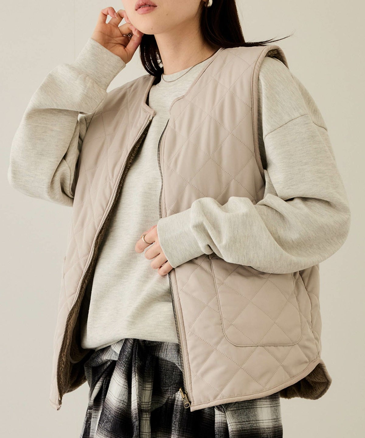 NAVY ボア×タフタリバーシブルベスト レディース