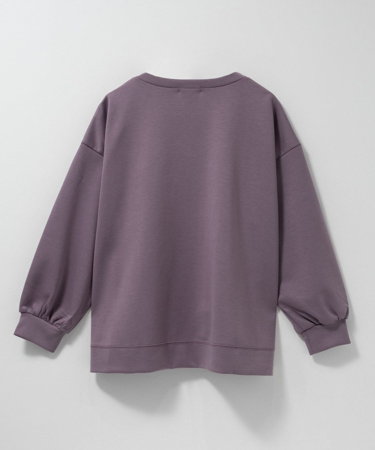 nAvy ポンチ素材 ロゴプリントプルオーバー レディース