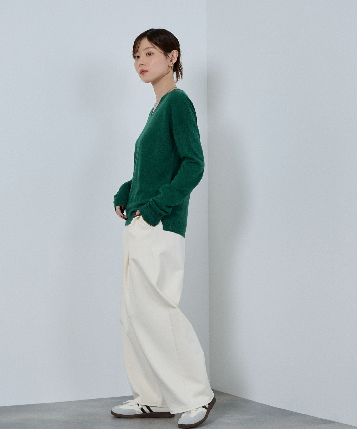 NAVY nAvy カシミヤタッチニット Vネック レディース