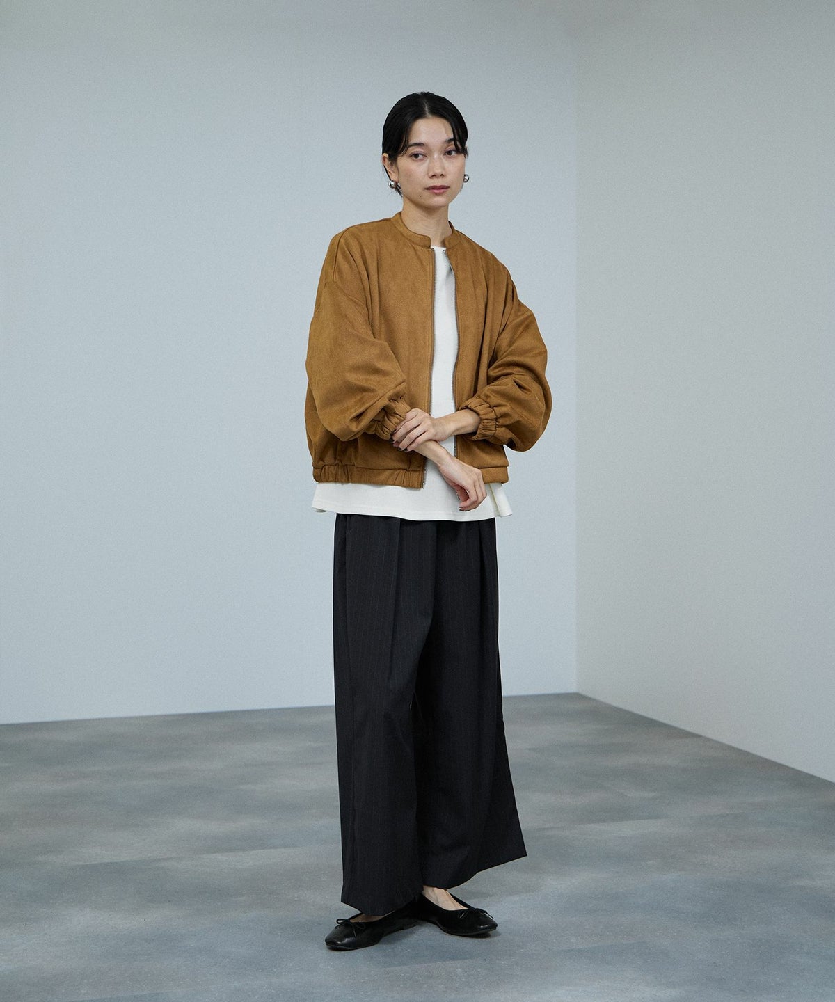 milli de l'air ポンチ素材 スエードライクブルゾン レディース