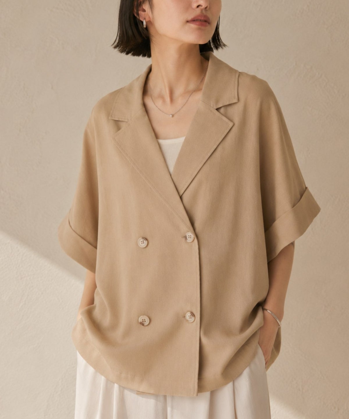  Idnes レーヨン麻混ハーフスリーブジャケット レディース