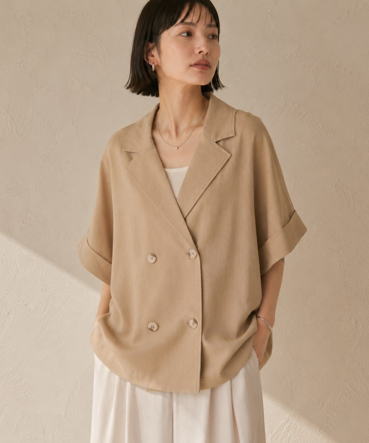  Idnes レーヨン麻混ハーフスリーブジャケット レディース