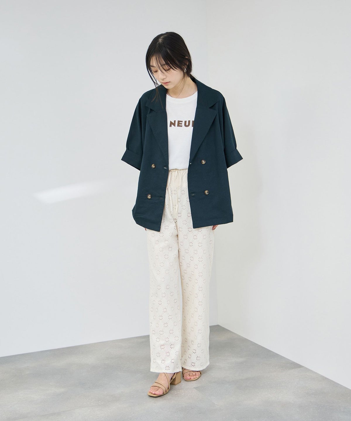  Idnes レーヨン麻混ハーフスリーブジャケット レディース