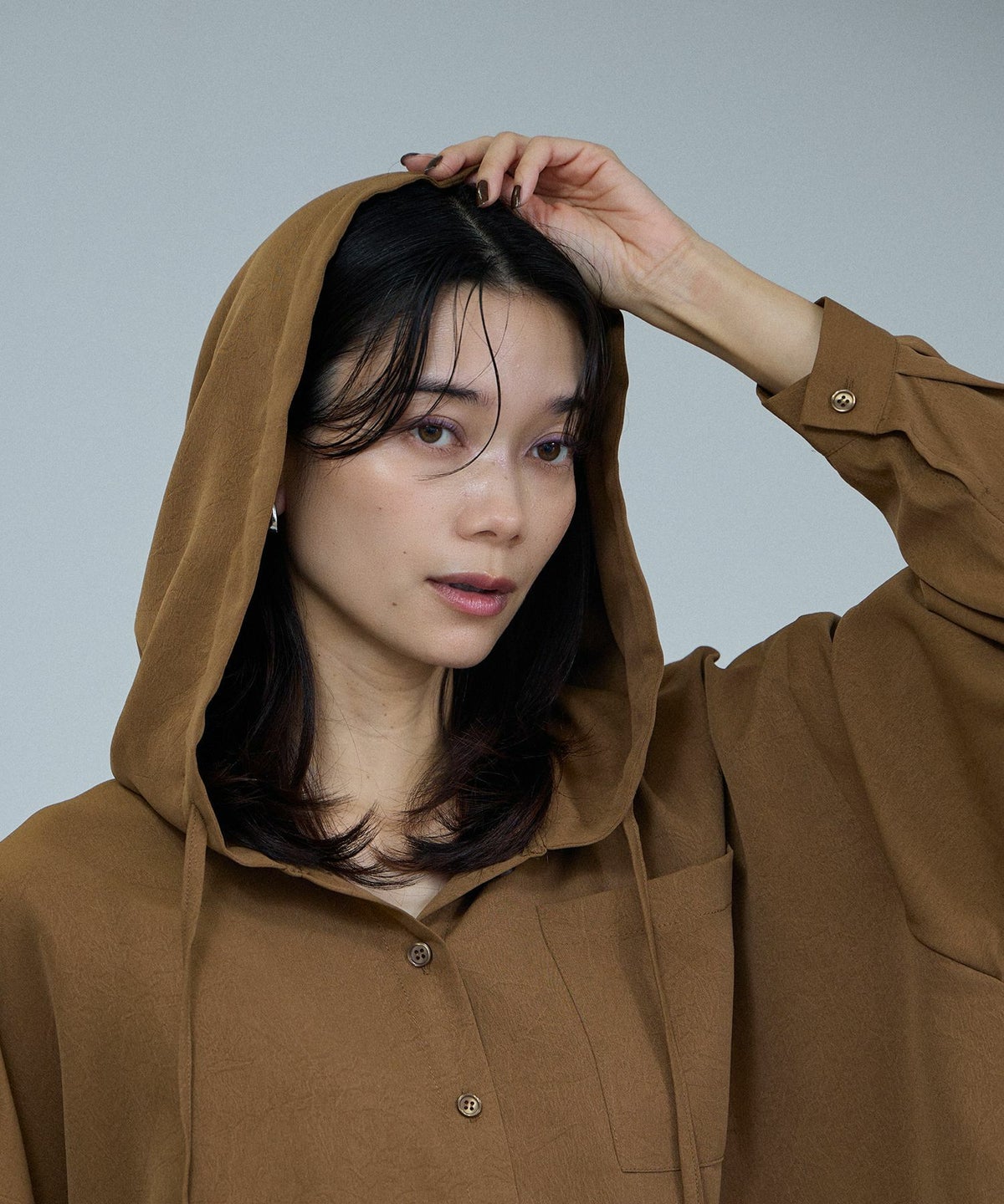 milli de l'air ライトリンクルフーディシャツ レディース